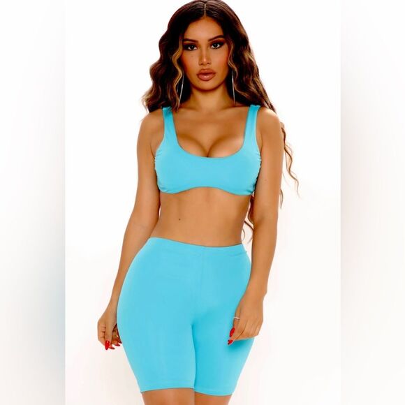 Fashion Nova Turquoise Biker Short Set Medium - Picture 1 of 5